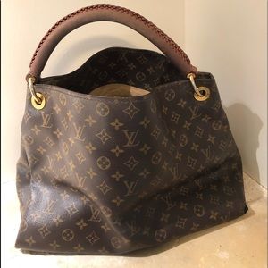 Louis Vuitton Purse